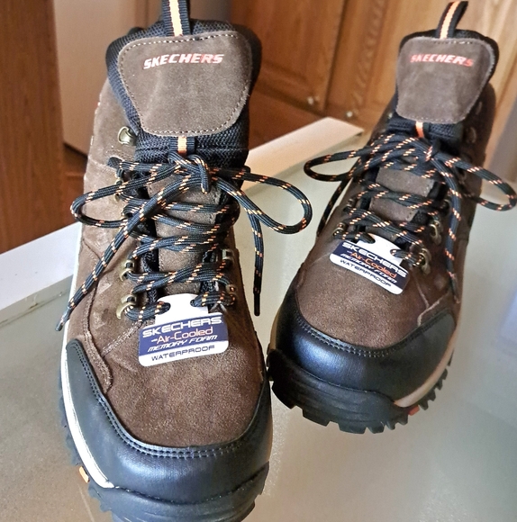Skechers Other - New Skechers Men's leather, waterproof relaxed fit, Air-Cooled, memory foam 10